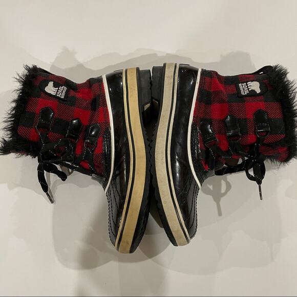 Sorel Out N About Red Buffalo Plaid Winter Rain Mud Duck Boots Size 9 - Picture 3 of 11